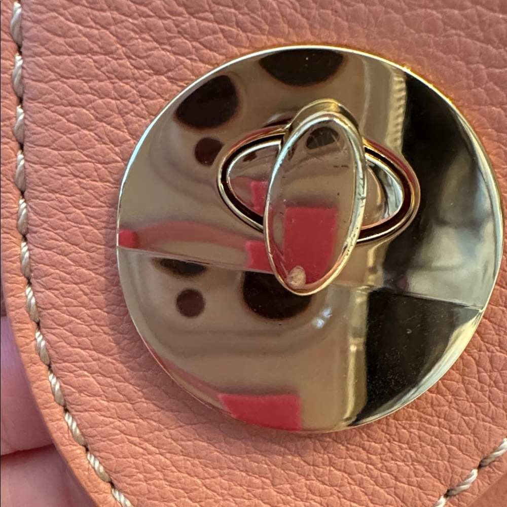 Nearly New! Talbots Pink Leather Bag - Picture 3 of 14